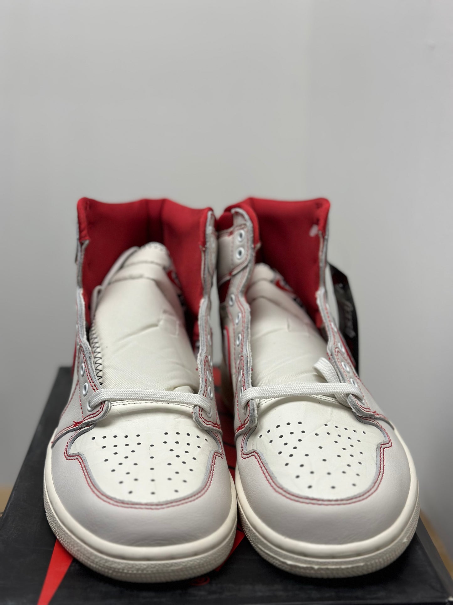 Jordan 1 Retro High Phantom Gym Red