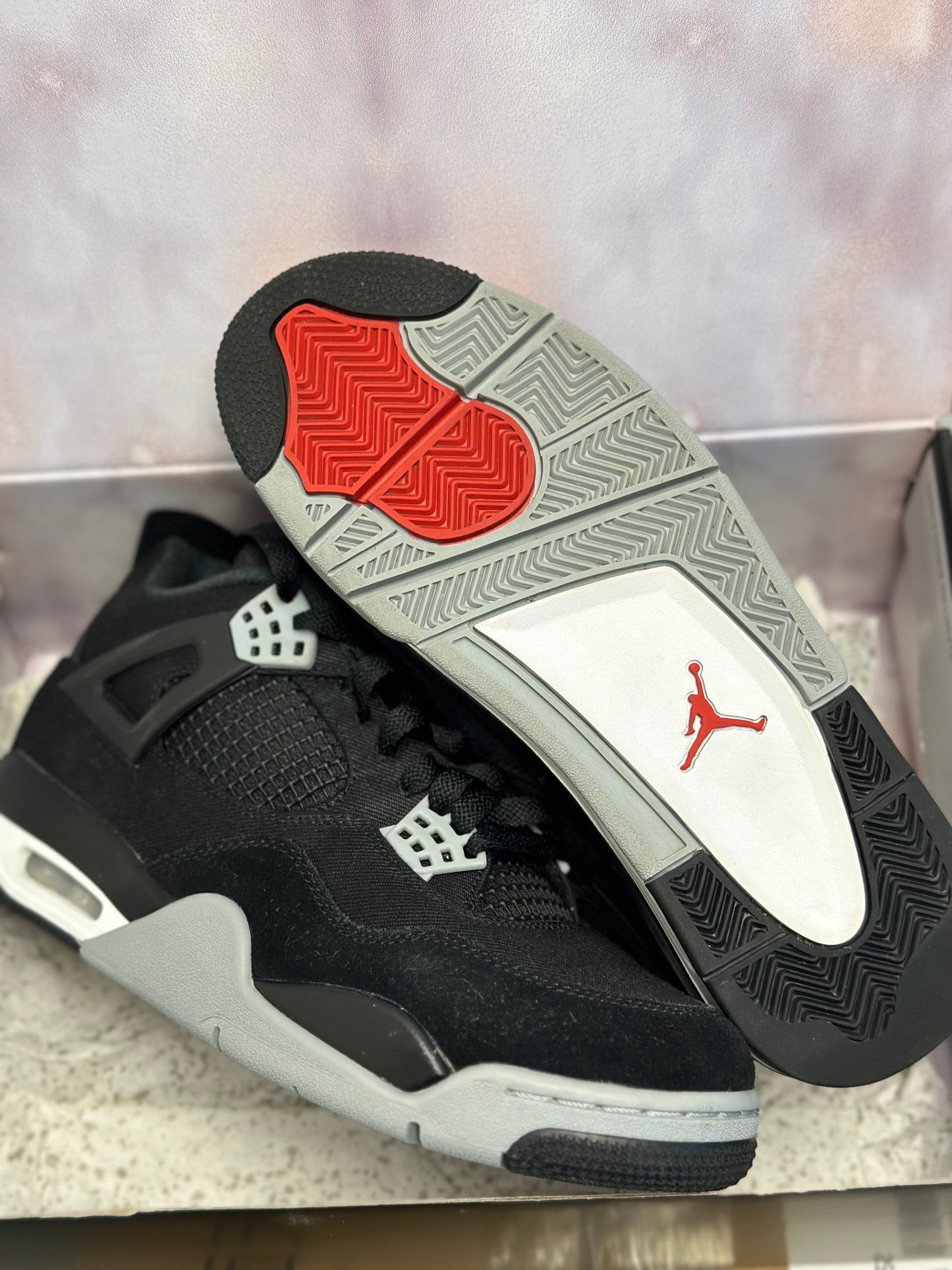 Jordan Retro 4 - Black Canvas
