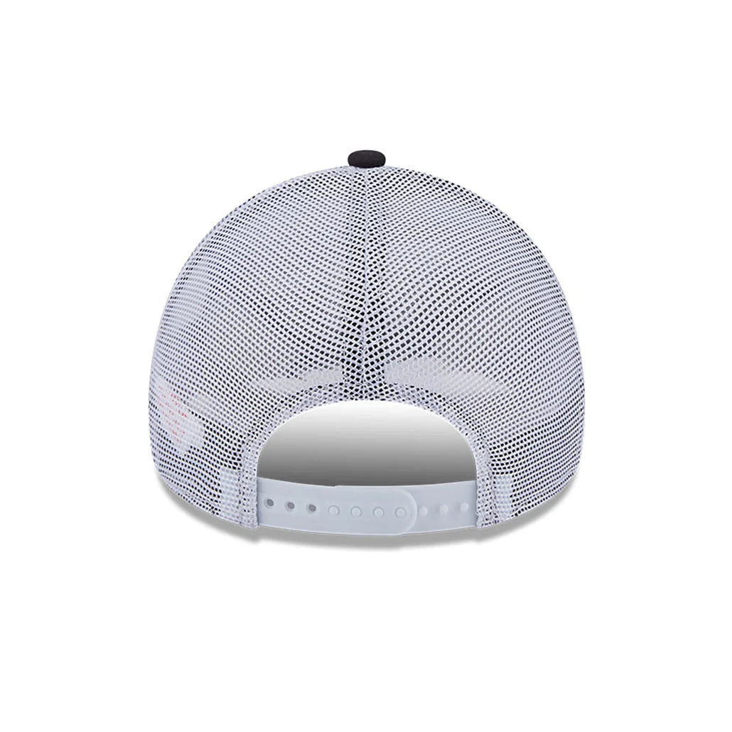 New York Yankees Team Script Trucker