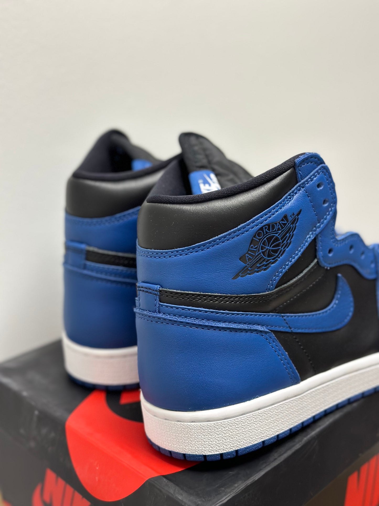 Jordan 1 Retro High OG Dark Marina Blue