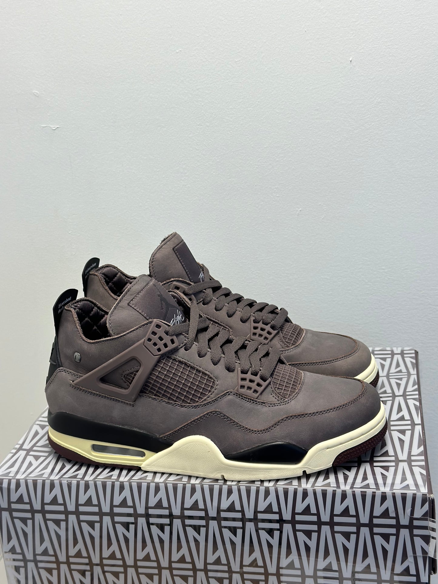 Jordan Retro 4 - A Ma Maniere