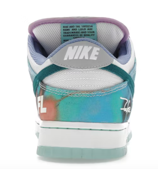 Nike SB Dunk Low Futura Laboratories Bleached Aqua