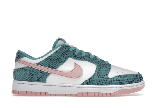 Nike Dunk Low - Bleached Coral