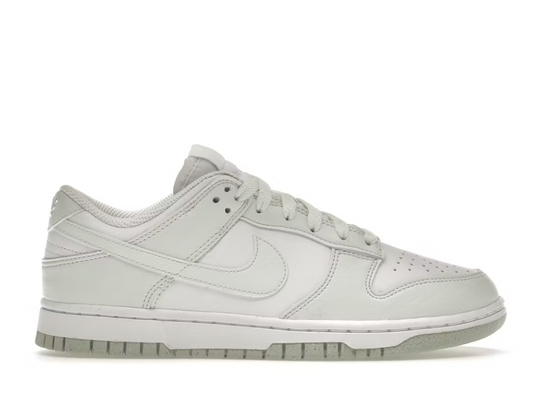 Nike Dunk Low - Mint (W)